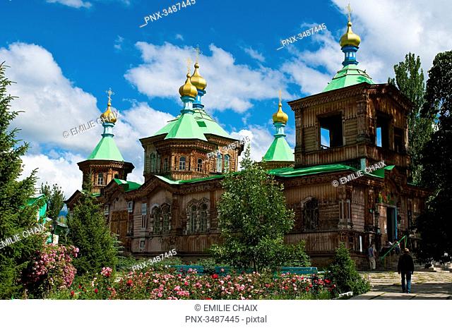 Central Asia, Kyrgyzstan, Issyk Kul Province (Ysyk-Köl), Karakol, the wooden orthodox cathedral of Saint Trinity (1895)