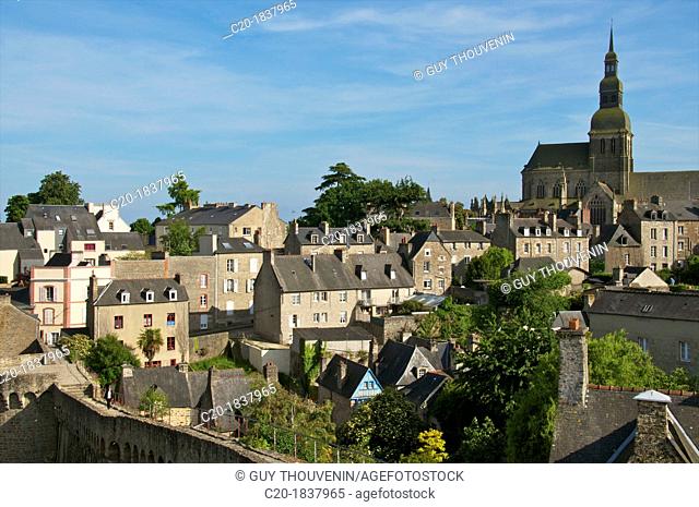 Old town houses and gardens, city walls, and St Sauveur Basilica, Dinan, Cotes d'Armor 22, Brittany, France
