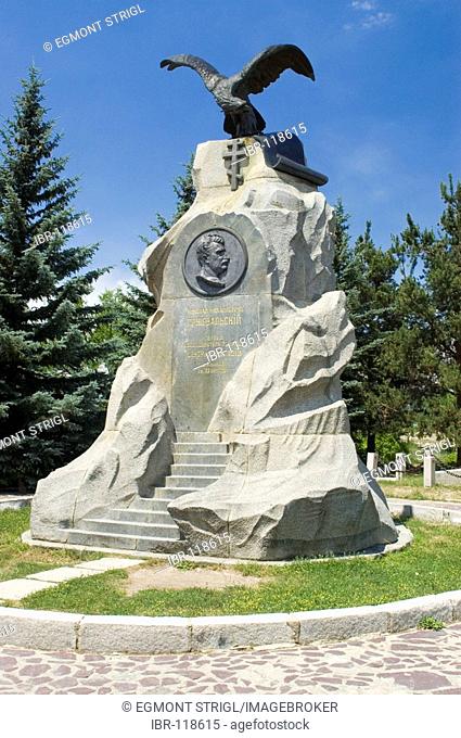 Monument at the grave of the famous asia explorer Nikolaj Michailovic Prshevalski, Karakol, Kyrgyzstan