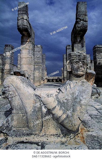 Chac Mool statue, Temple of the Warriors, archaeological site of Chichen Itza (UNESCO World Heritage Site, 1988), Yucatan, Mexico. Mayan civilization