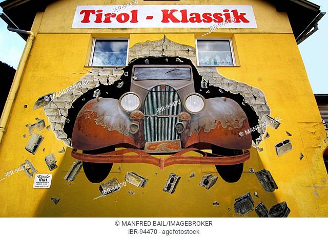 Tirol klassik classic airbrush www.tirol.at - wallpainting, Oldtimer goes through wall, Scharnitz - Tirol - Austria