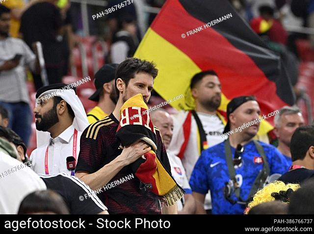 Fan from GER disappointed after the game, Costa Rica (CRC) - Germany (GER) 2:4, group phase group E, 3rd matchday, Al-Bayt Stadium in Al-Khor, on December 1st