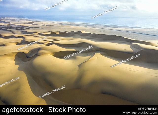 Sand Dunes of Namib Desert, Namib Naukluft Nationalpark, Namibia