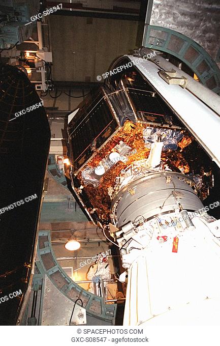 06/26/2001 -- At Launch Complex 17-B, Cape Canaveral Air Force Station, the Microwave Anisotropy Probe MAP spacecraft is encapsulated with the fairing