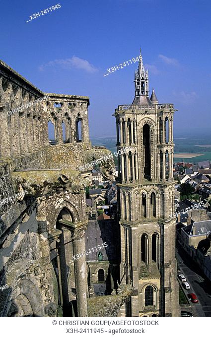 Cathedral, Laon, Aisne department, Picardy region, northern France, Europe