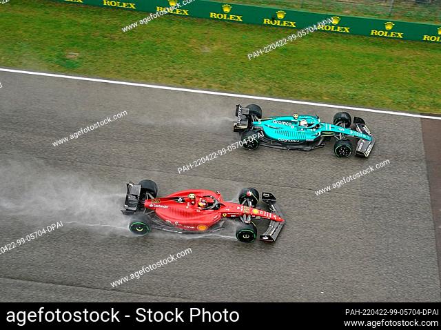 22 April 2022, Italy, Imola: Motorsport: Formula 1 World Championship, Grand Prix of Emilia-Romagna, 1st Free Practice: Sebastian Vettel (o) from Germany of...