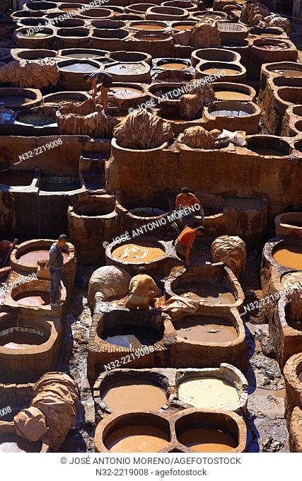 Fez, Fes, Traditional Tanneries with dying vats, The Chouwara, Chouara, Tannery, Old Town, Medina, UNESCO World Heritage Site, Fez el Bali, Morocco, Maghreb