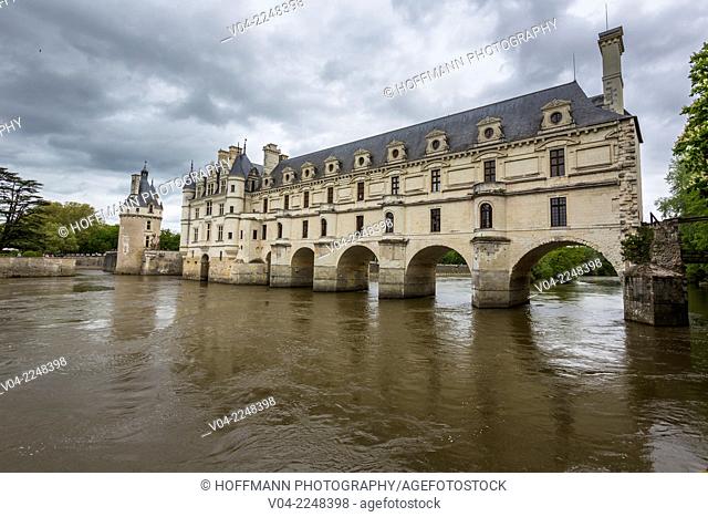 The beautiful Château de Chenonceau (Chenonceau Castle) in the Loire Valley, Indre-et-Loire, France, Europe