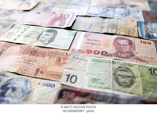 Banknotes of various countries