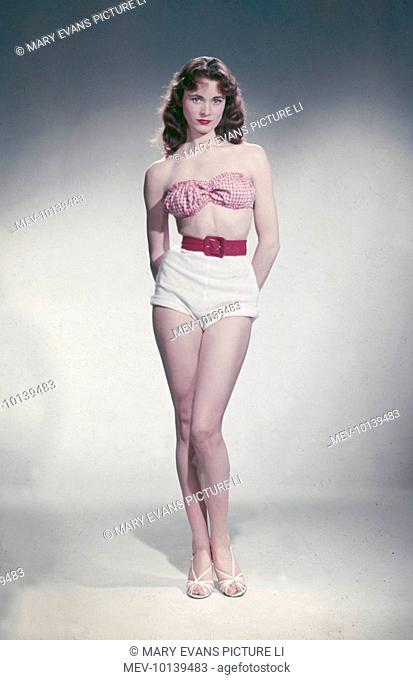 1940s Pin Up Girl Picture Mutoscope Flirty Brunette- Why Were Barely Acquainted