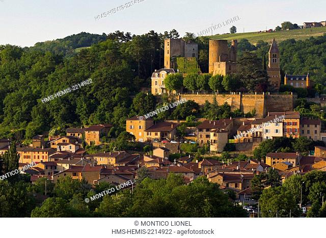 France, Rhone, Beaujolais region, Gilded Stones area, village of Chatillon d'Azergues