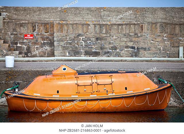 Lifeboat, Portsoy Harbour