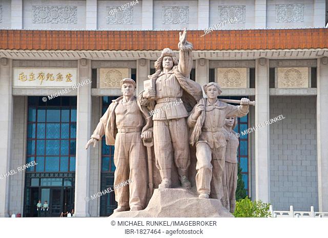 Heroic statues in front of the mausoleum of Mao Tse Tung, Beijing, China, Asia