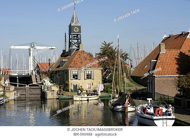 Hindeloopen, Ijsselmeer, Friesland, The Netherlands, Europe