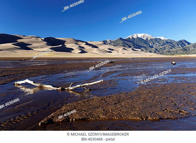 Medano Creek, Great Sand Dunes National Park and Preserve, Colorado, United States