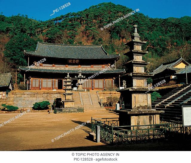 Hwaeomsa Temple, Jeonnam, Korea