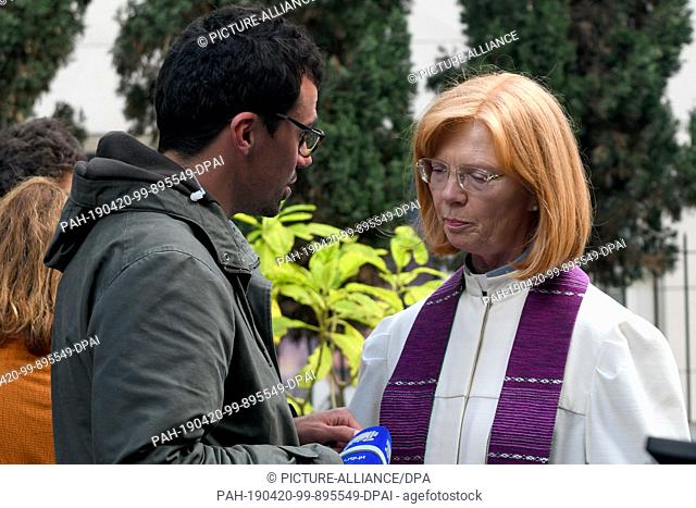 19 April 2019, Portugal, Funchal (Madeira): Ilse Everlien Berardo (r), pastor from Germany, gives an interview at the funeral service for the German victims of...