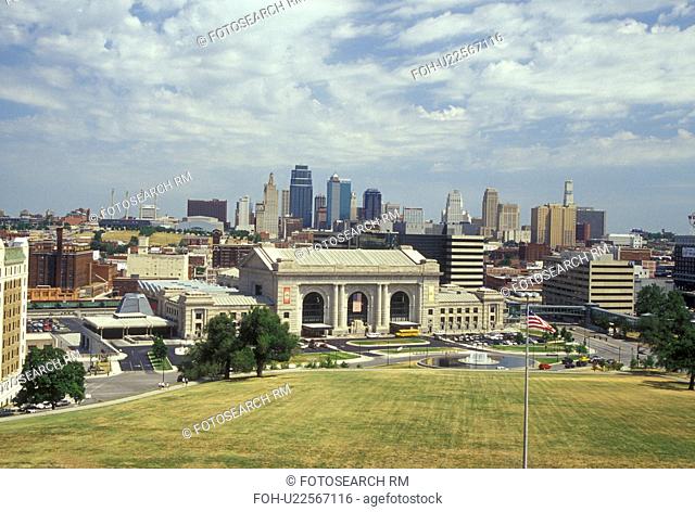 Kansas City, MO, Missouri, Union Station, downtown skyline
