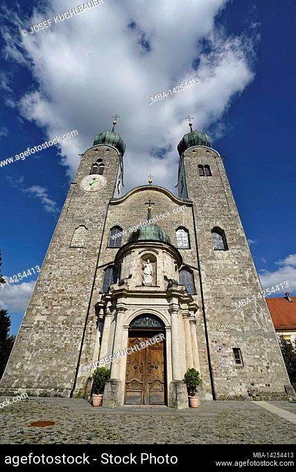 Germany, Bavaria, Upper Bavaria, Chiemgau, Altenmarkt an der Alz, Baumburg Monastery, St. Margaret's Monastery Church