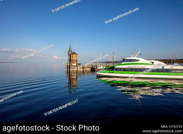 Lake Constance, Constance, level house, port exit, catamaran