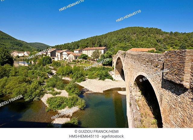 France, Herault, Parc Naturel Regional du Haut Languedoc Natural Regional Park of Haut Languedoc, medieval Olargues village