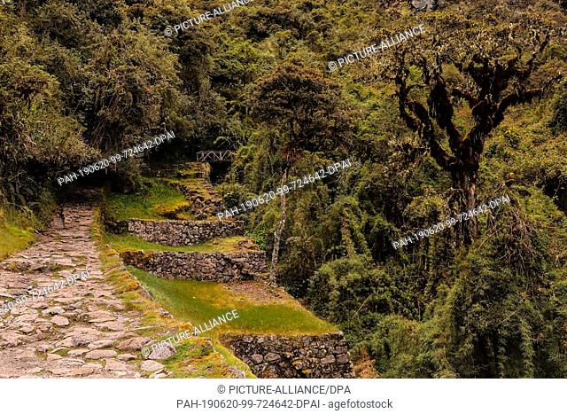 02 May 2019, Peru, Sayacmarca: The ruins of Sayacmarca at 3580 meters in the region Cusco; province Urubamba in the district Machu Picchu Photo: Tino...