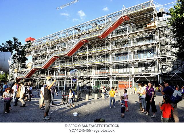 pompidou center, paris
