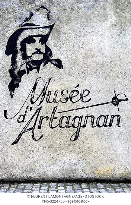 entree musee d'artagnan, lupiac, gers, occitanie
