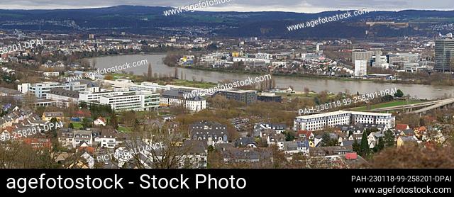 04 January 2023, Rhineland-Palatinate, Koblenz: The campus of the University of Koblenz. On the right in the picture is the student dormitory