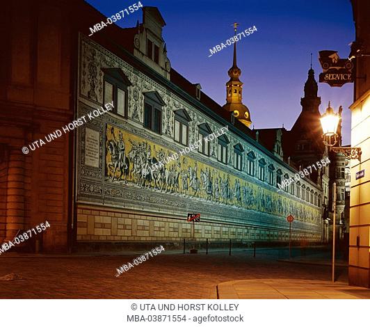 Germany, Saxony, Dresden, Fürstenzug, detail, twilight, Augustenstraße, wall, 102 meters long Sgraffitofries, Sgraffitotechnik, painting, transfer, mosaic
