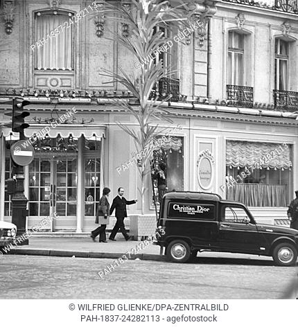 The store of the fashion company Christian Dior in Avenue Montaigne in Paris, France, in November 1970. Dior moved up to be the leading producer of luxury goods...