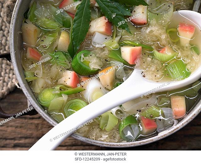 Sauerkraut soup with apples, leeks, marjoram and cider