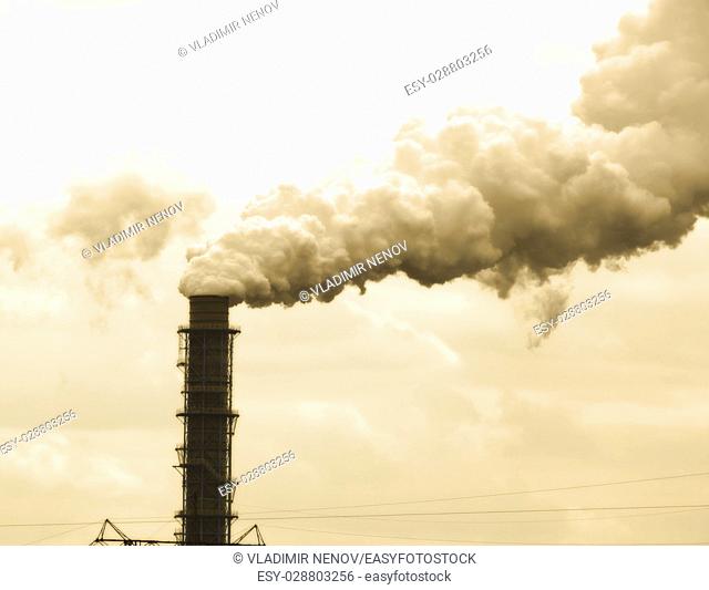 Industrial pipe polluting atmosphere