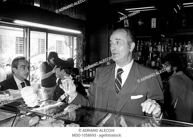 Mario Valeri Manera taking a break at the bar. Director of Centrale Finanziaria Mario Valeri Manera taking a break at the bar during Roberto Calvi's trial
