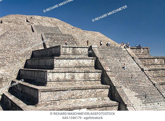 Pyramid of the Moon, tourist climbing the steps, Archaeological Zone of Teotihuacan, State of Mexico, Mexico