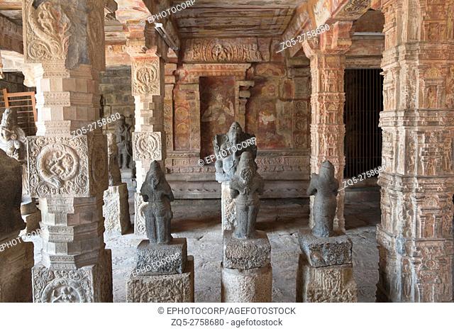 Scupltures, Nataraja mandapa, Airavatesvara Temple complex, Darasuram, Tamil Nadu, India. This mandapa is a museum now
