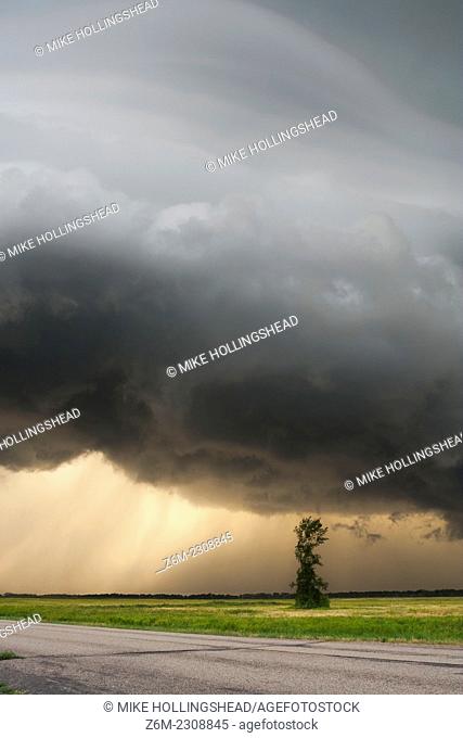 Supercell storm passes near the town of Colfax North Dakota August 5, 2006