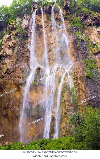 The Big Waterfall, Veliki slap, Plitvicka Jezera, Plitvice Lakes National Park, Lika-Senj, Croatia