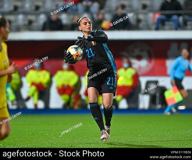 Belgium's goalkeeper Nicky Evrard pictured in action during a soccer game between Belgium's national team the Red Flames and Kosovo