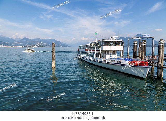 View of sightseeing boat docked at Stresa, Lago Maggiore, Piedmont, Italian Lakes, Italy, Europe