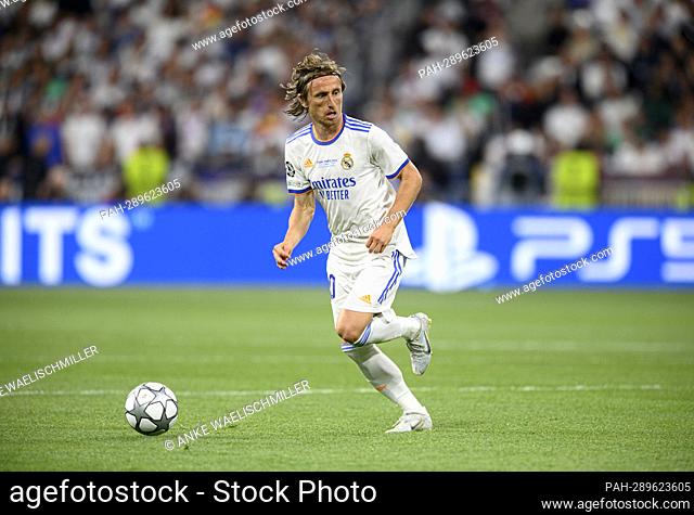 Luka MODRIC (Real) Action, Soccer Champions League Final 2022, Liverpool FC (LFC) - Real Madrid (Real) 0: 1, on May 28th, 2022 in Paris / France