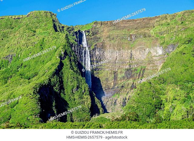 Portugal, Azores archipelago, Flores island, Ribeira Grande waterfall