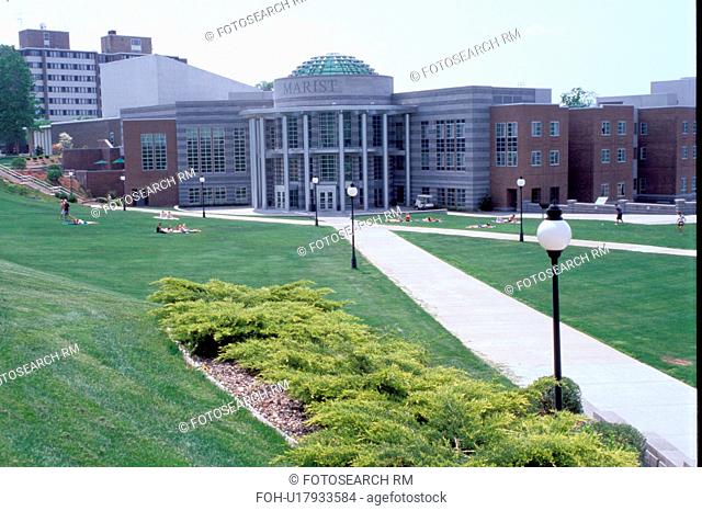 college, Marist, Poughkeepsie, New York, Marist College campus in the spring