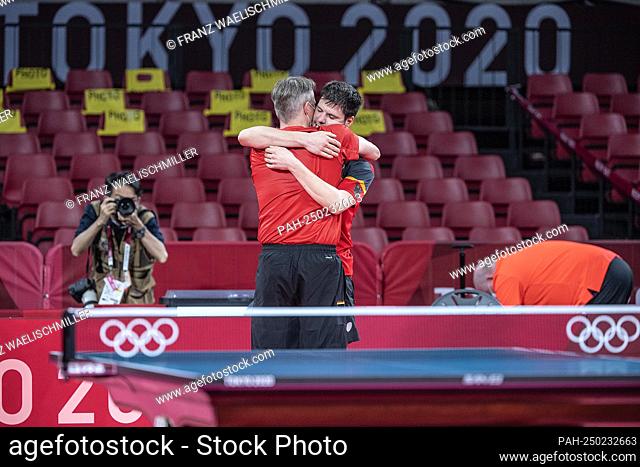 Diwithrij OVTCHAROV (GER) is overwhelmed by his feelings after victory, hugs national coach / men (men) Joerg (Jorg) ROSSKOPF (GER) Yun Ju Lin (TPE) - Diwithrij...