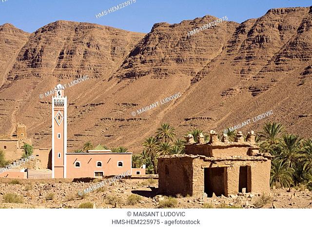 Morocco, Anti Atlas, road between Foum Zguid and Tazenakht, mosque and cemetery
