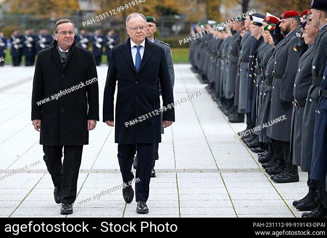 12 November 2023, Berlin: Boris Pistorius (SPD, l), Federal Minister of Defense, and Stephan Weil (SPD), Minister President of Lower Saxony