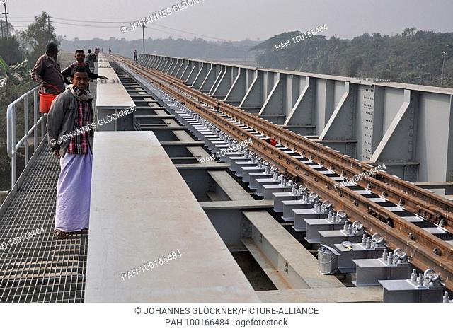 New railway bridge in Ghorashal near Narsingdi on 09.01.2015 - Bangladesh | usage worldwide. - Ghorashal/Dhaka/Bangladesh