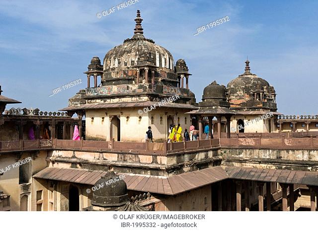 Palace of Bir Singh Deo, Datia, Madhya Pradesh, North India, India, Asia