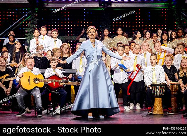 BUSSUM, NETHERLANDS - DECEMBER 14: Queen Maxima of The Netherlands attends the Christmas Music Gala in Theater €™T Spant on December 14, 2023 in Bussum