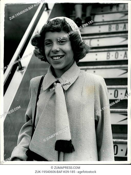 Jun. 06, 1954 - She's Only eleven But She Pays Her Own Fare And Flies From Canada: An airliner brought 11-year-old Valerie Sampson from Toronto to London...